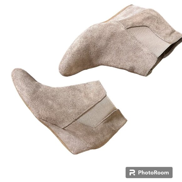 NINE WEST Suede Wedge Laynao Bootie Shootie Ankle Boot - Size 8M - Picture 1 of 16